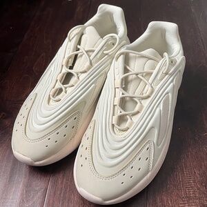 Adidas Women's Shoes - Originals Ozelia Color Sand/Ecru - Shoes SIZE 9